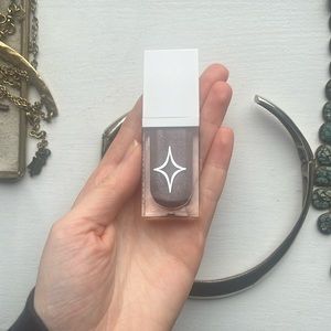 Half Magic Magic Drip Lip Gloss in Chaos Prone